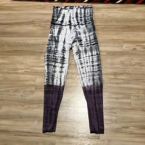 Hard tail yoga pant